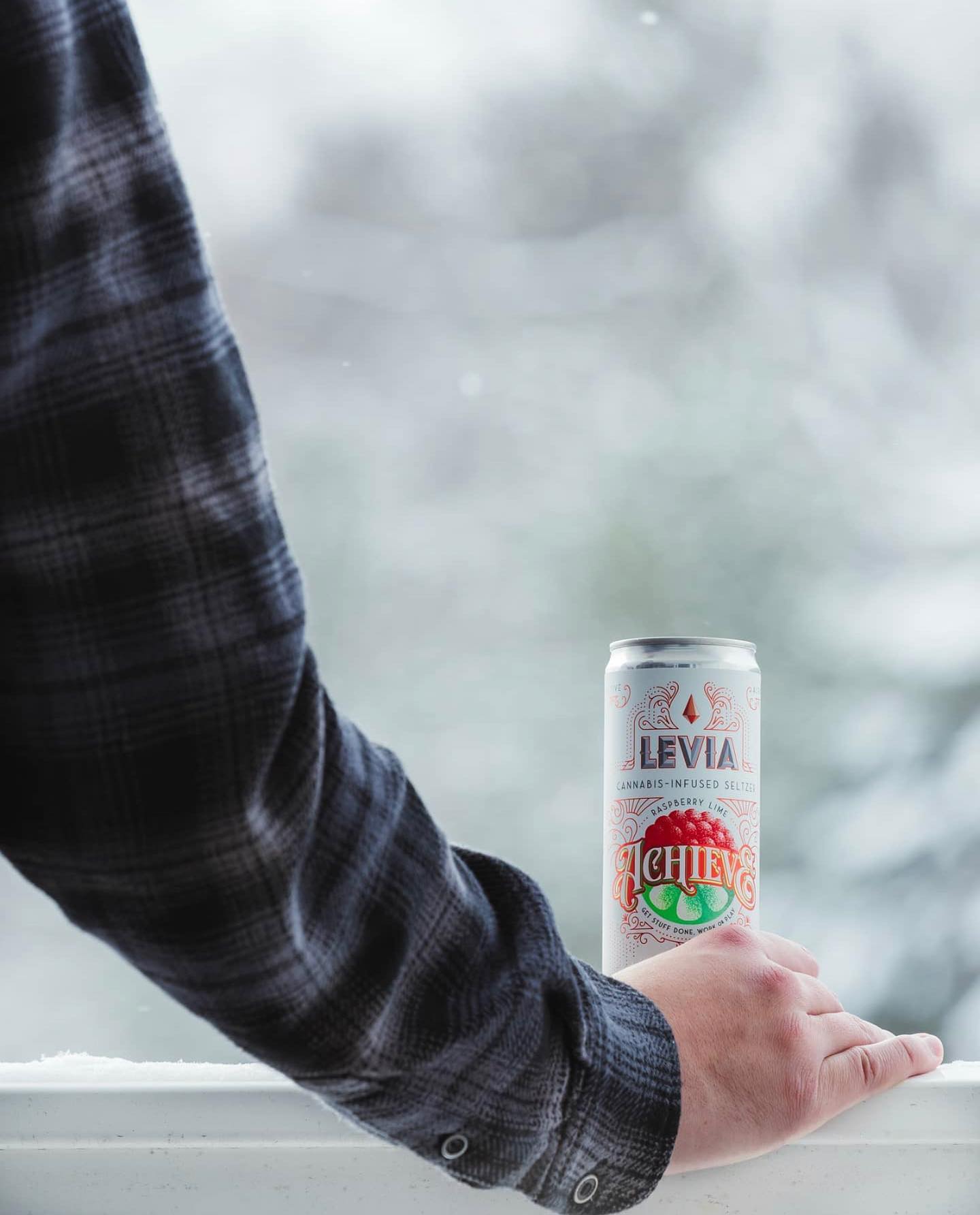 We are loving seeing you all try and love LEVIA! Keep tagging us in your posts and keep enjoying LEVIA. ️
📸: @popping_smoke420