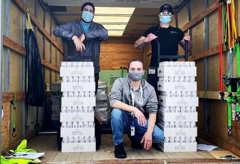 The #DreamTeam  Thanks @elevatedrootsma for snapping this photo of our delivery squad! #leviabrands